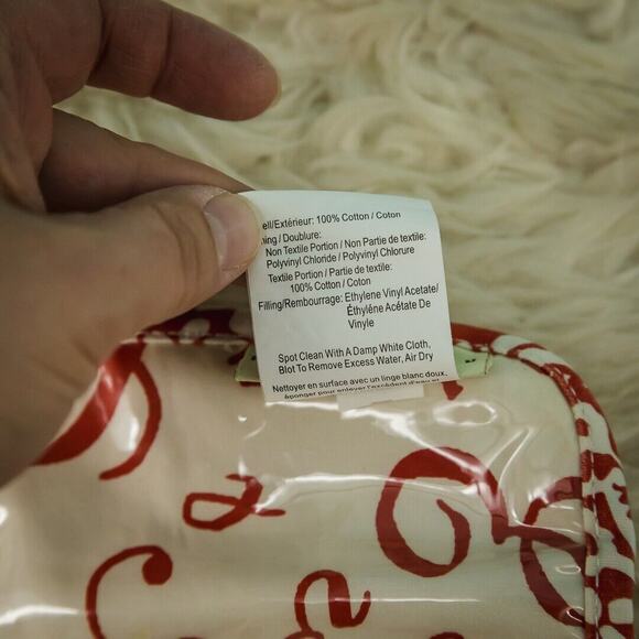 Pottery Barn Red Floral Print Dolly Fabric Multi-Compartment Travel Jewelry Roll - Picture 4 of 5